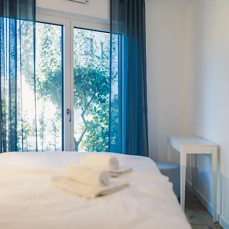 Apartmenthaus Strandvilla Apartamento Zingst